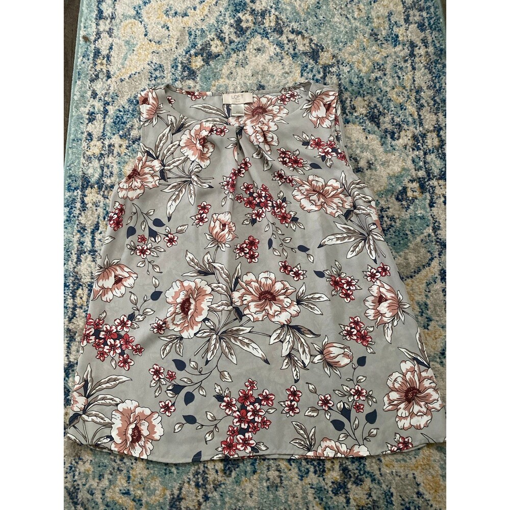 Floral sleeveless top
